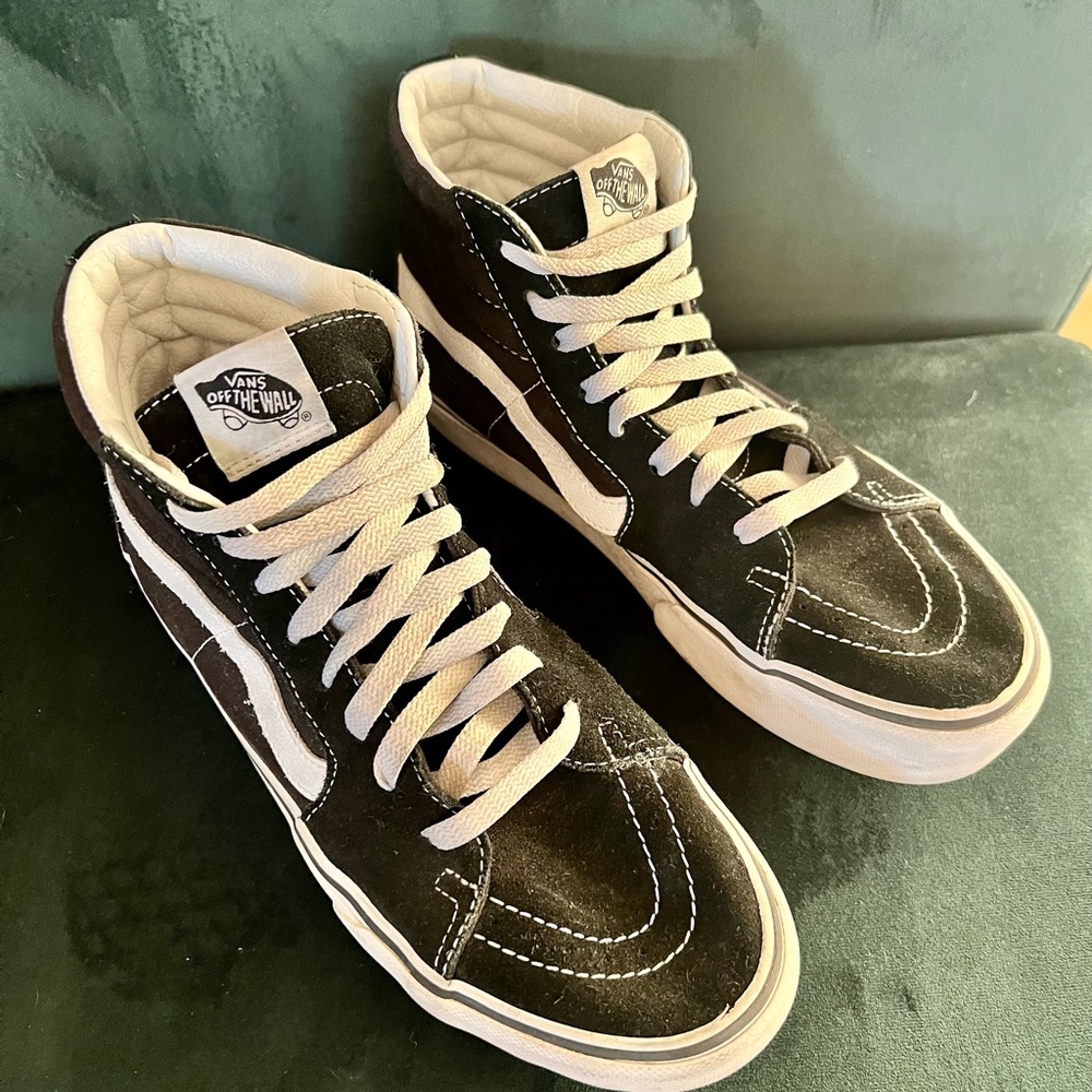 Vans Old Skool Hi Top  8.5 Mens / 10 Womens Black GUC Light Wear/Light Scuffing